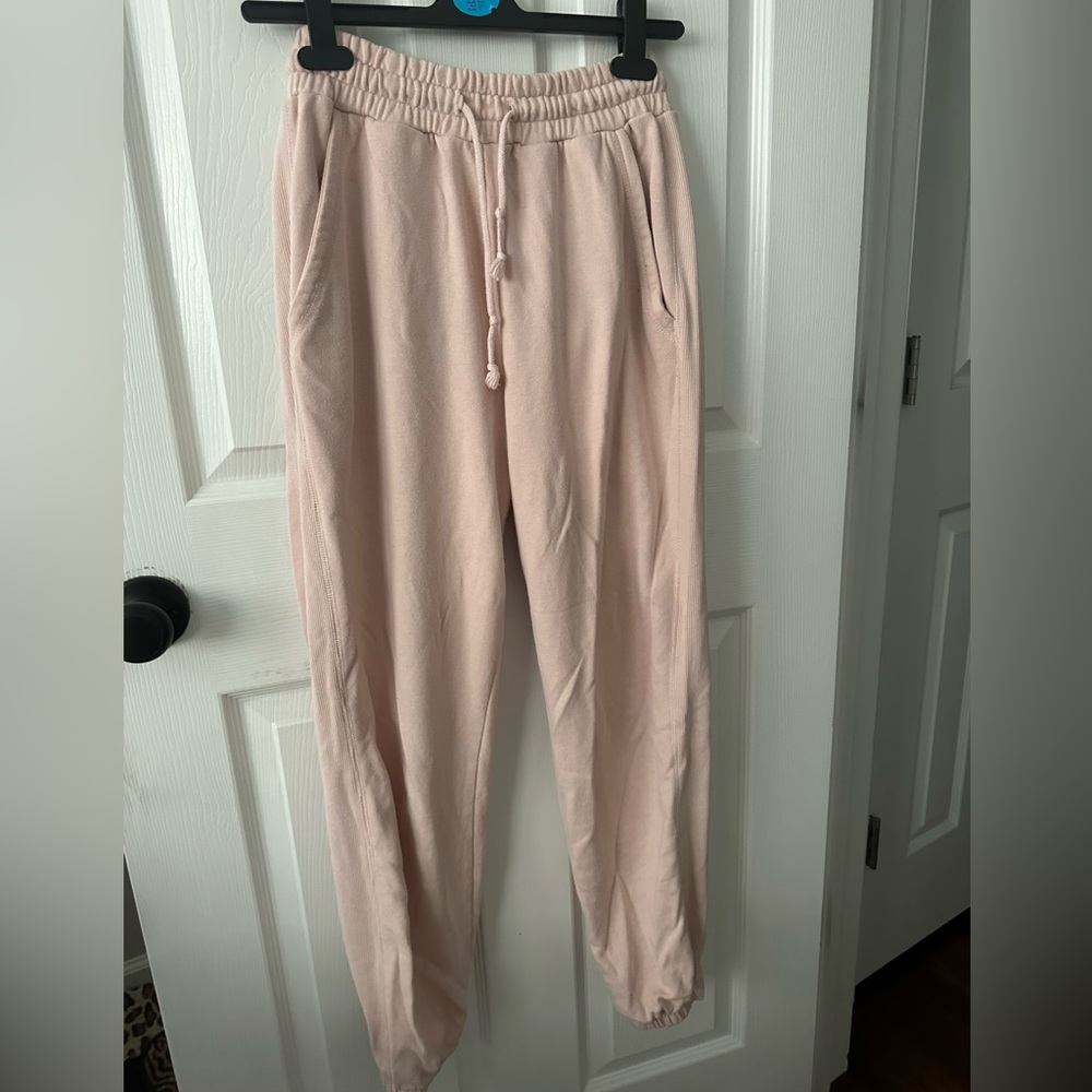 Peach colored sweatpants